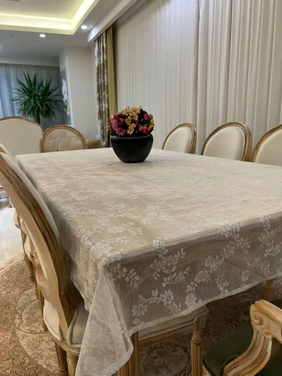 رومیزی توری ۶ نفره